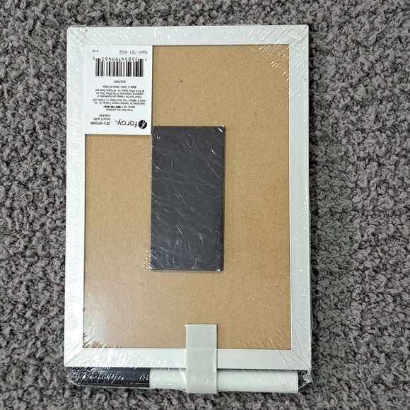 Dry erase board with magnet rear (new) - Picture 2 of 3